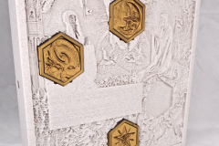 crest
